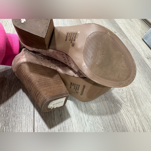 Not Rated Groove Thang Shoe - Picture 8 of 9